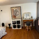 Studio Avec Acces Jardin-Terrasse