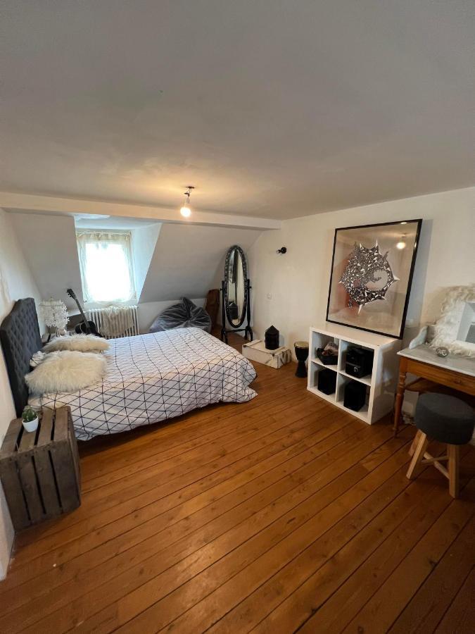 Studio Avec Acces Jardin-terrasse Homestay *